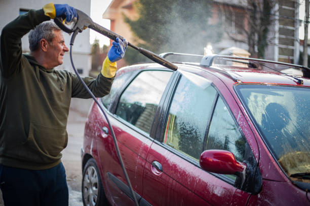 Best Roof Pressure Washing  in Roseburg, OR